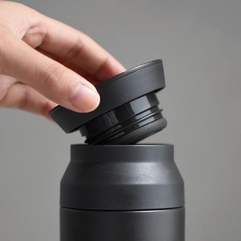 Kinto Travel Tumbler 500ml Black 4 Kinto Travel Tumbler 500ml Black – Bild 2